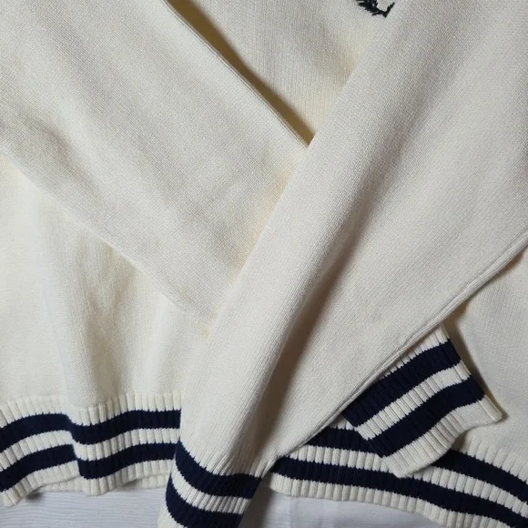 Lands' End Women's Ivory V-Neck Sweater with Navy Trim - Picture 7 of 7